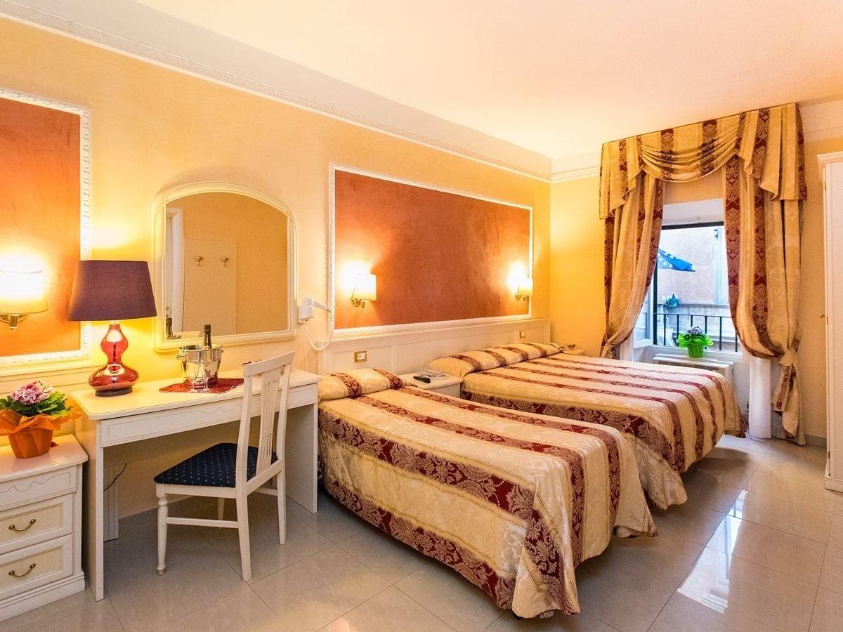 Hotel Erdarelli Roma Ngoại thất bức ảnh