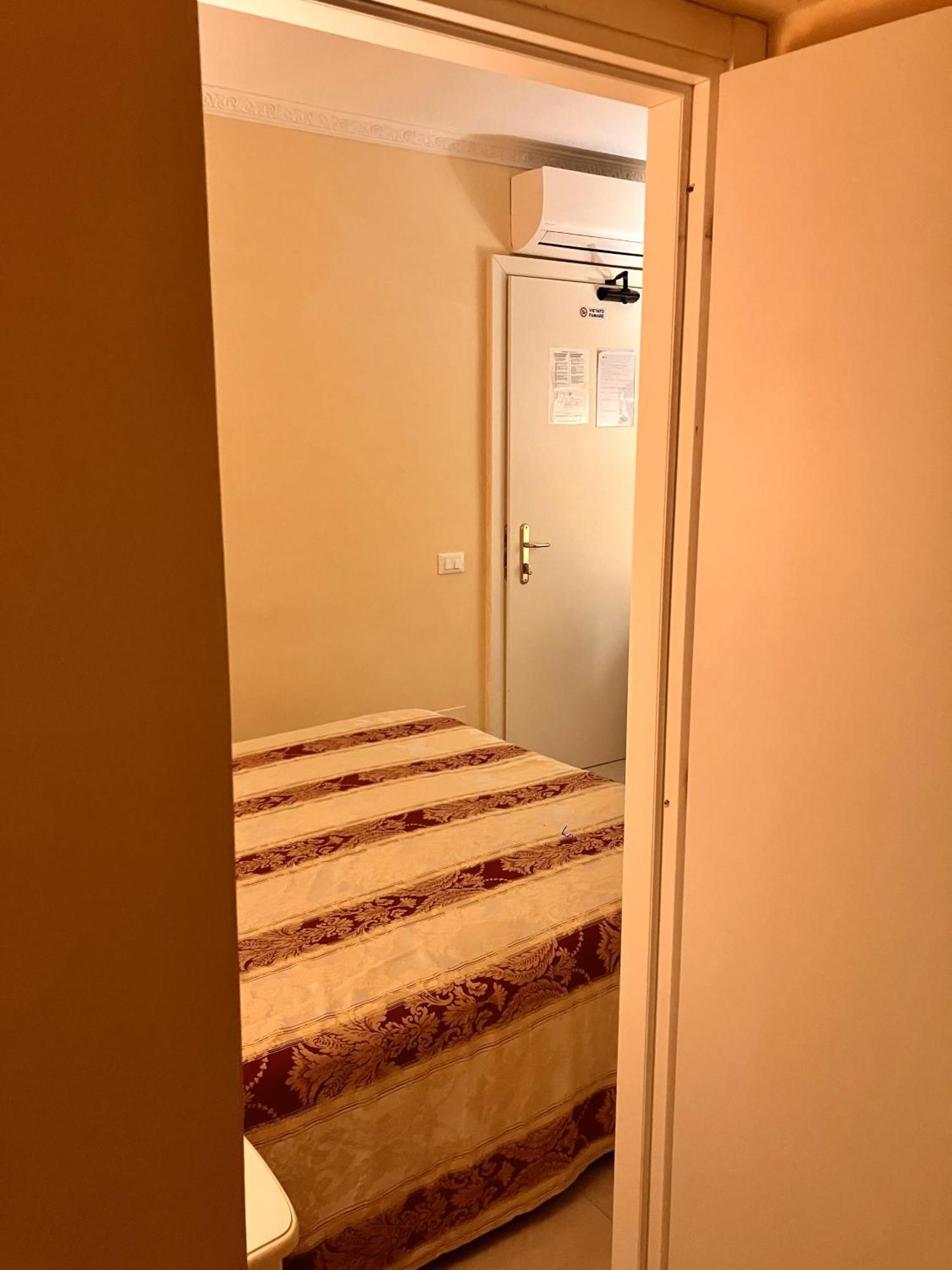 Hotel Erdarelli Roma Ngoại thất bức ảnh