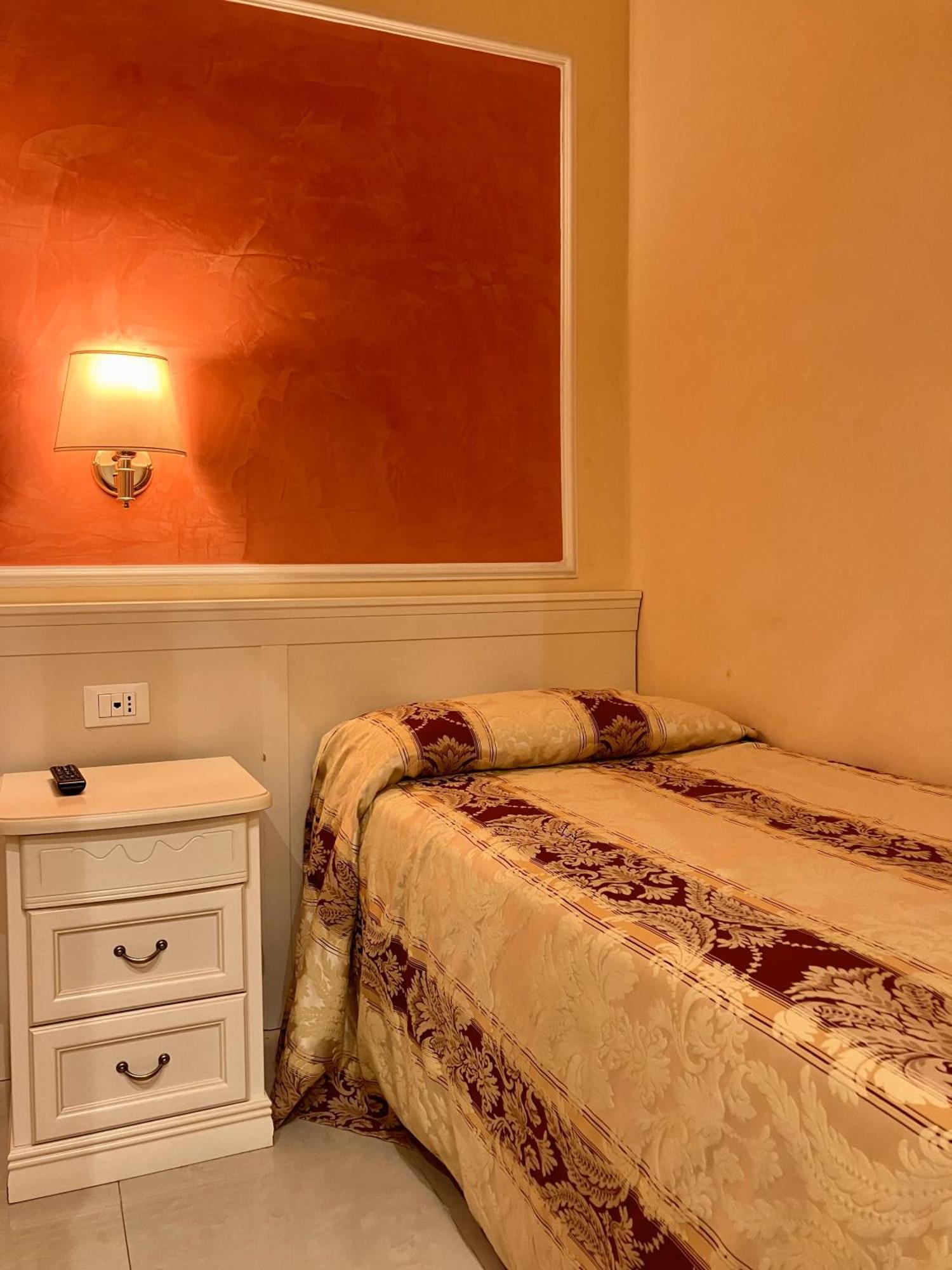 Hotel Erdarelli Roma Ngoại thất bức ảnh