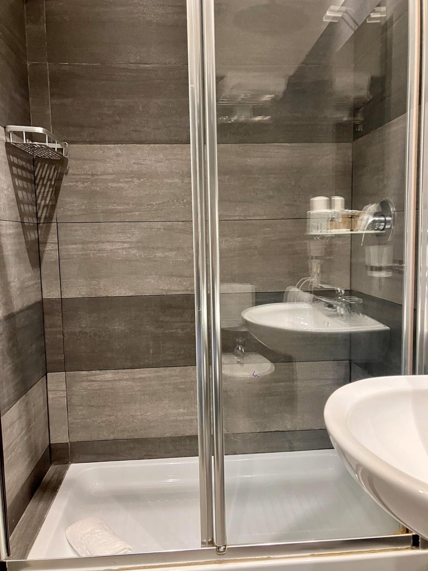 Hotel Erdarelli Roma Ngoại thất bức ảnh