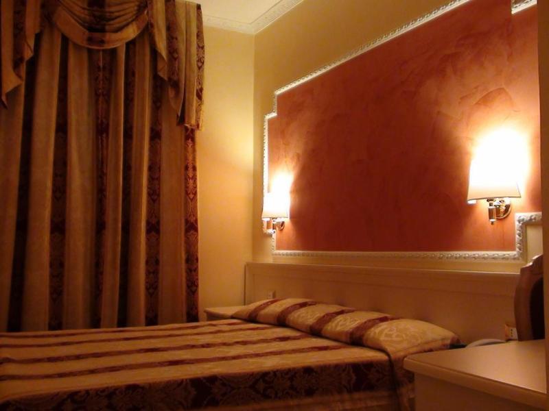 Hotel Erdarelli Roma Ngoại thất bức ảnh